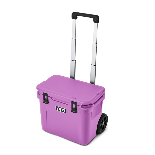 Yeti Roadie 32 Wheeled Hard Cooler - Image 34