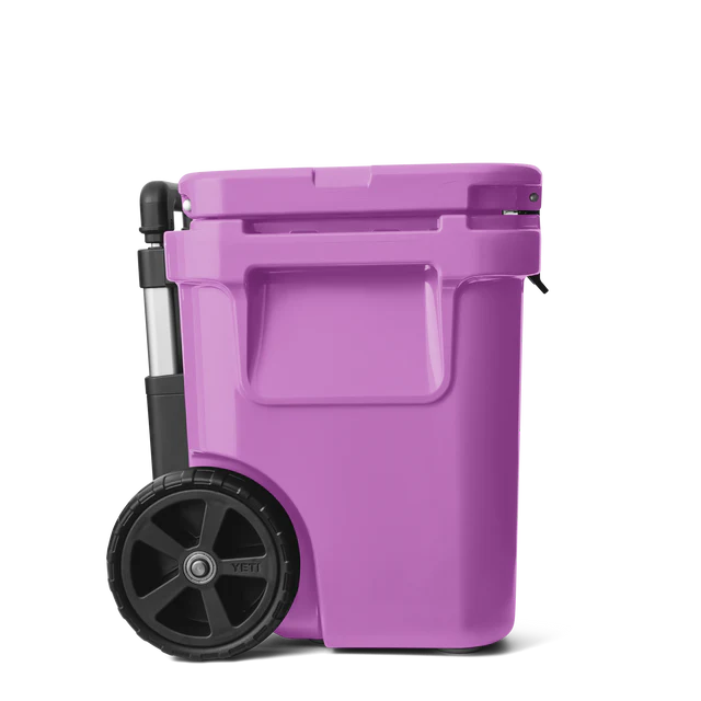 Yeti Roadie 32 Wheeled Hard Cooler - Image 38