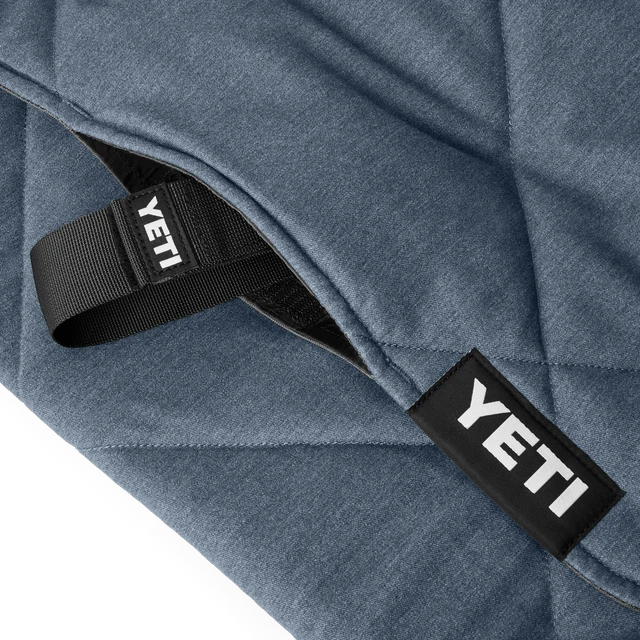 Yeti Lowlands Blanket (Navy) - Small - Image 4